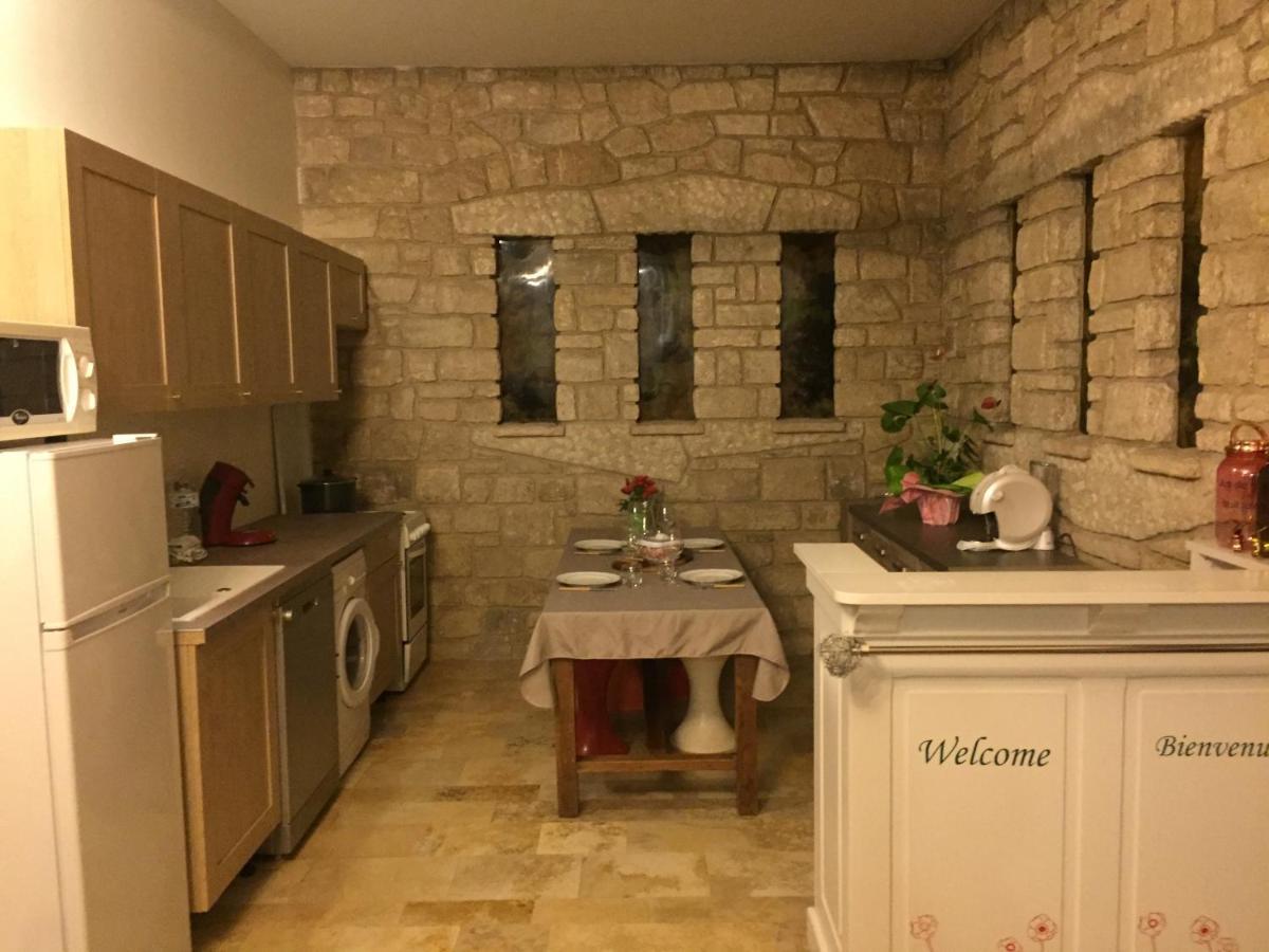 Bed and Breakfast Domaine D'Aveluy Exterior foto